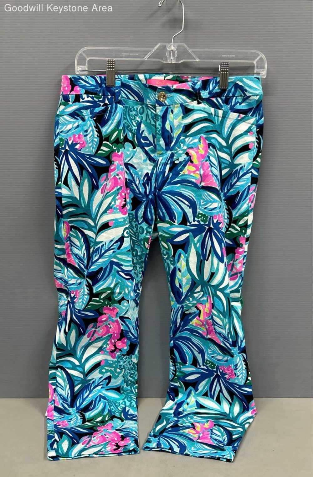 Women's Lilly Pulitzer Tropical Print Capri Pants… - image 1