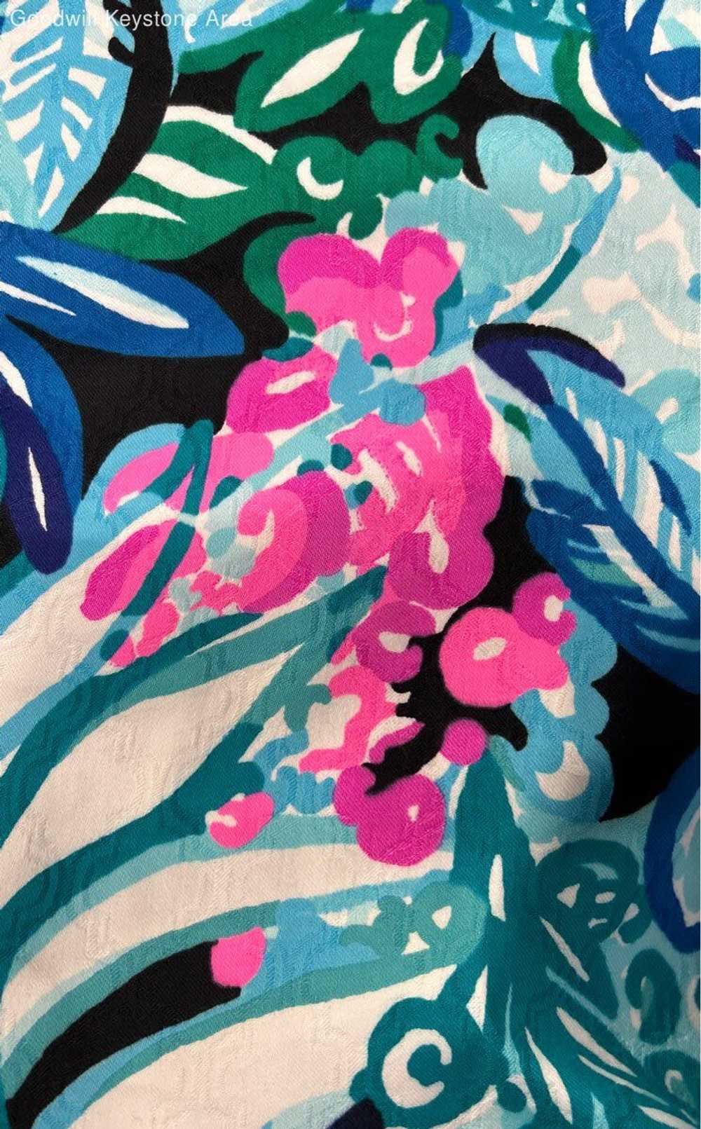 Women's Lilly Pulitzer Tropical Print Capri Pants… - image 4