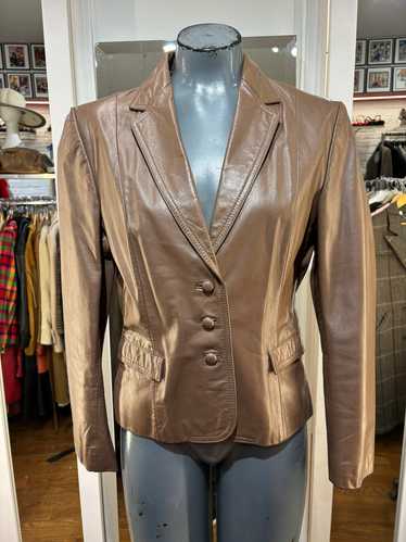 80’s light Brown 3 Button Short Leather Jacket By… - image 1