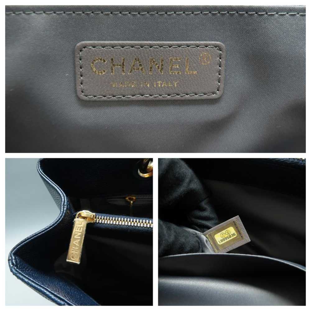 Chanel Grand shopping leather handbag - image 12