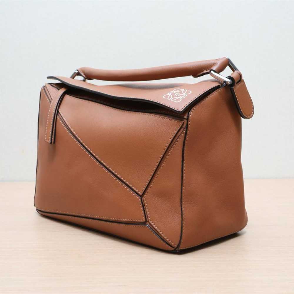 Loewe Puzzle leather crossbody bag - image 4