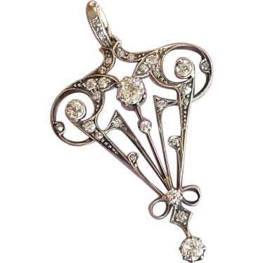 Edwardian Art Nouveau Diamond Pendant in 18K Gold 