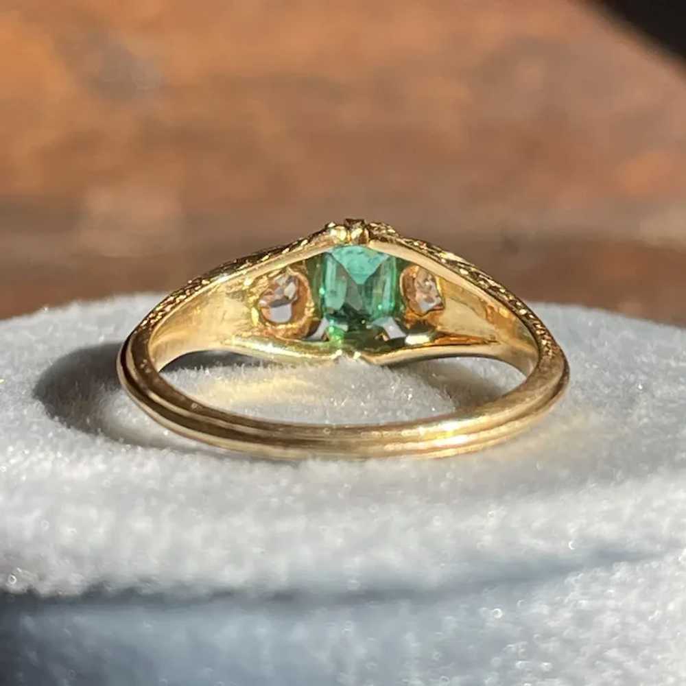 Victorian Emerald and Diamond Ring in 18K Gold, C… - image 10