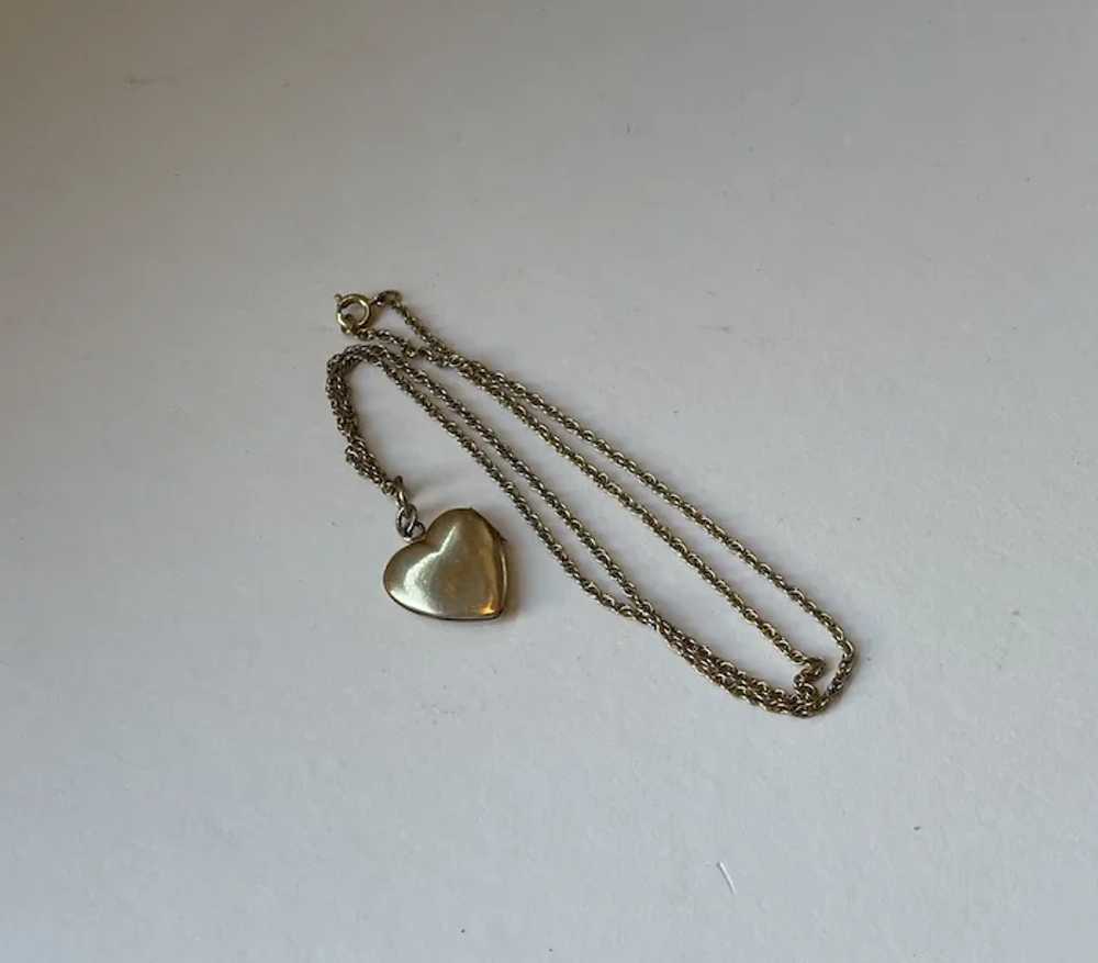 Gold Heart Locket and Chain - image 5