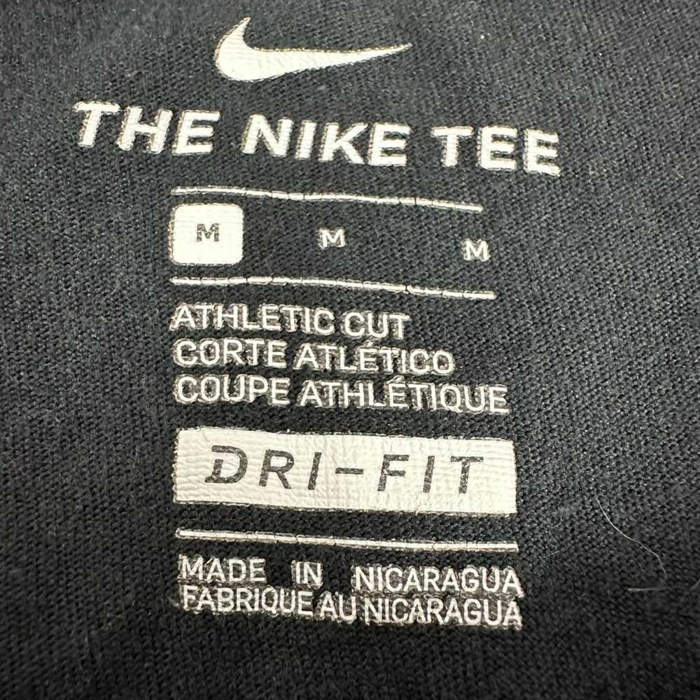 Nike T-shirt - image 4