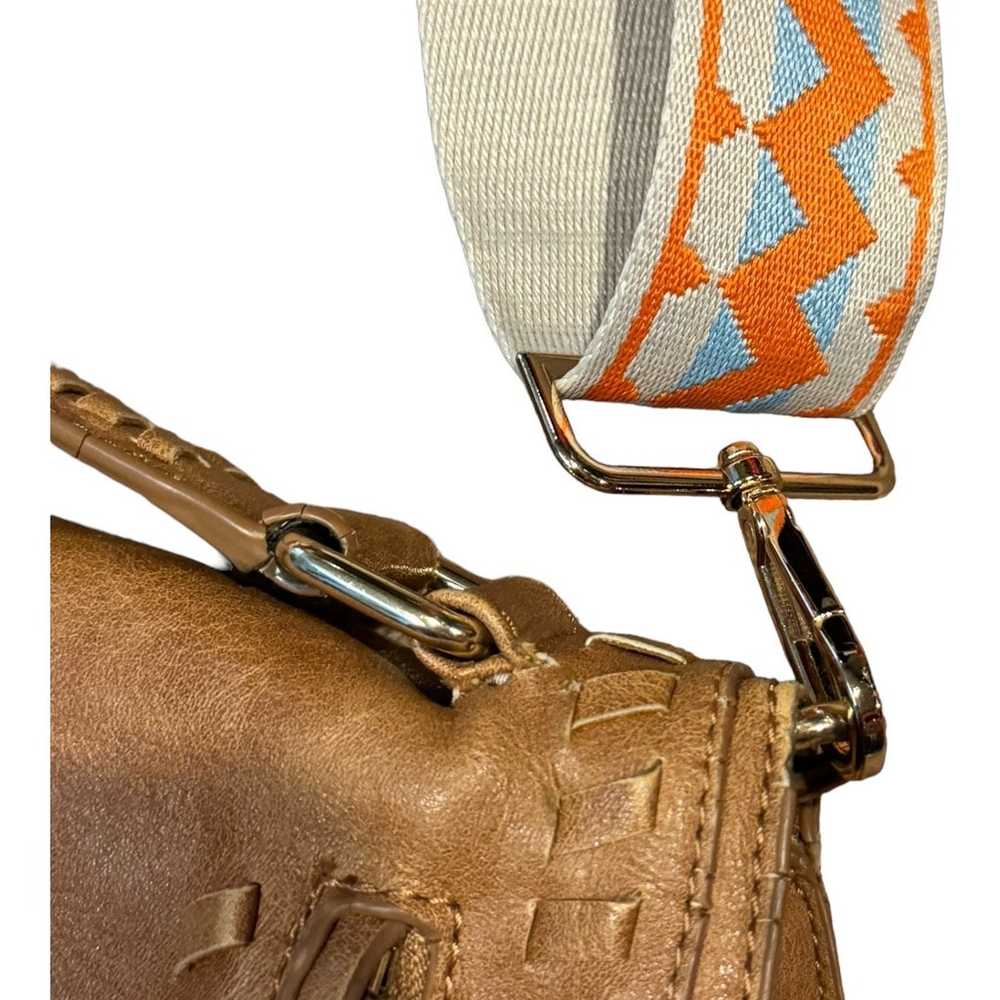 URBAN EXPRESSIONS KHLOE CROSSBODY BAG TAN with Gu… - image 7