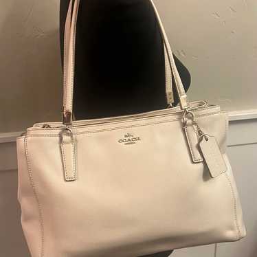 Coach Christie Carryall Large White Crossgrain Lea