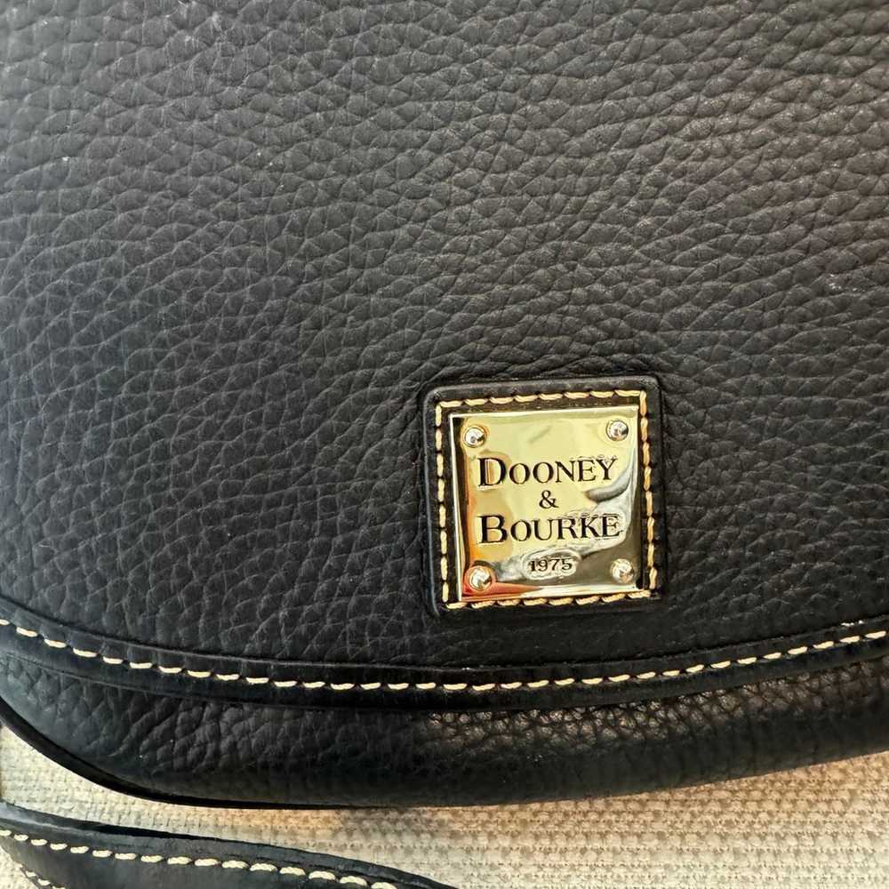 Dooney and Bourke handbags black leather - image 2