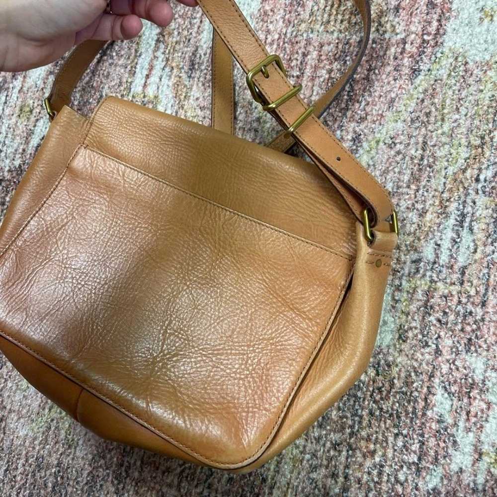 Madewell The Abroad Shoulder Bag Tan Leather - image 7