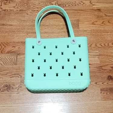 NWT Original Bogg hotsell Bag Mint