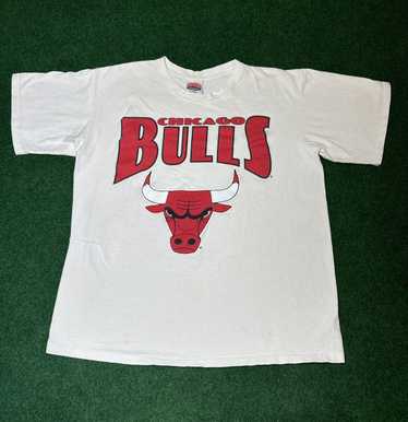 Nutmeg Mills × Vintage Vintage 90s Chicago Bulls … - image 1