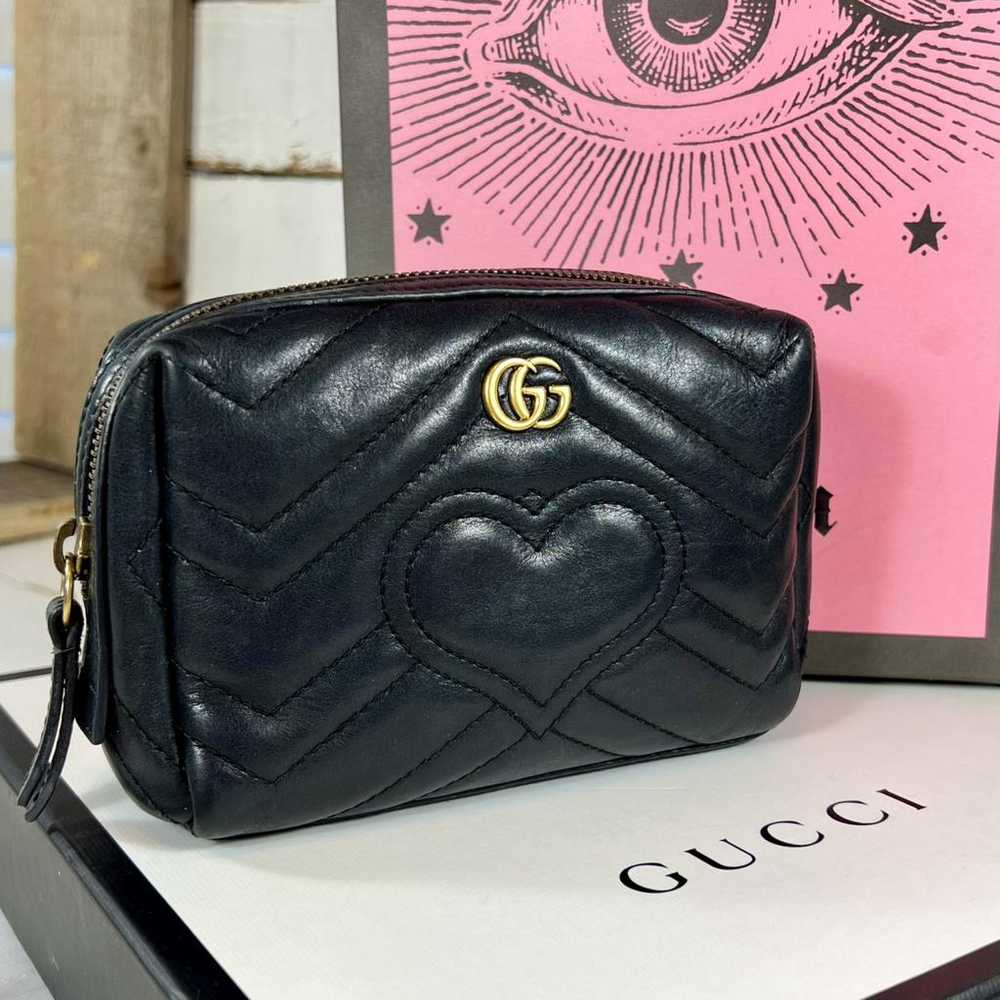 Gucci Marmont leather vanity case - image 5