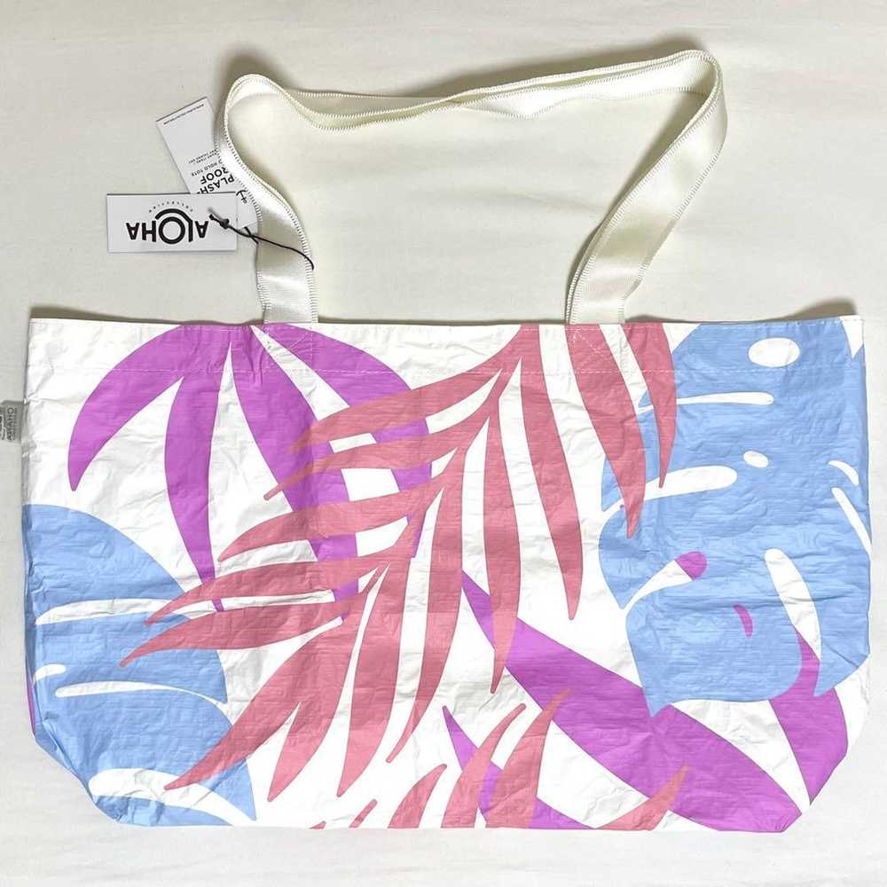 Mercedes-EQ × ALOHA collection Reversible Tote - image 4