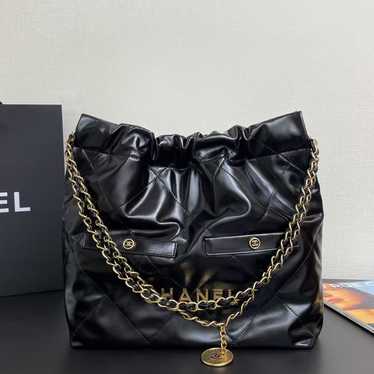 chanel Cosmetic Bag