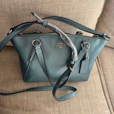 Coach outlet metallic Kelsey crossbody