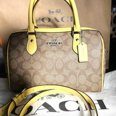 COACH Shoulder Bag Beige and Yellow