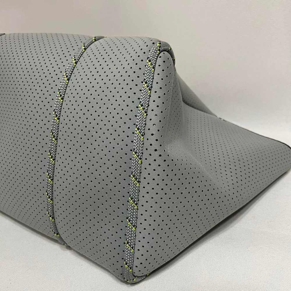 ✨Like New✨ State of Escape Neoprene Bag Grey/Yell… - image 8