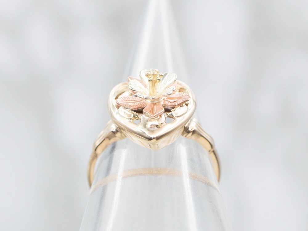 Mid Century Two Tone Heart Flower Blossom Ring - image 3