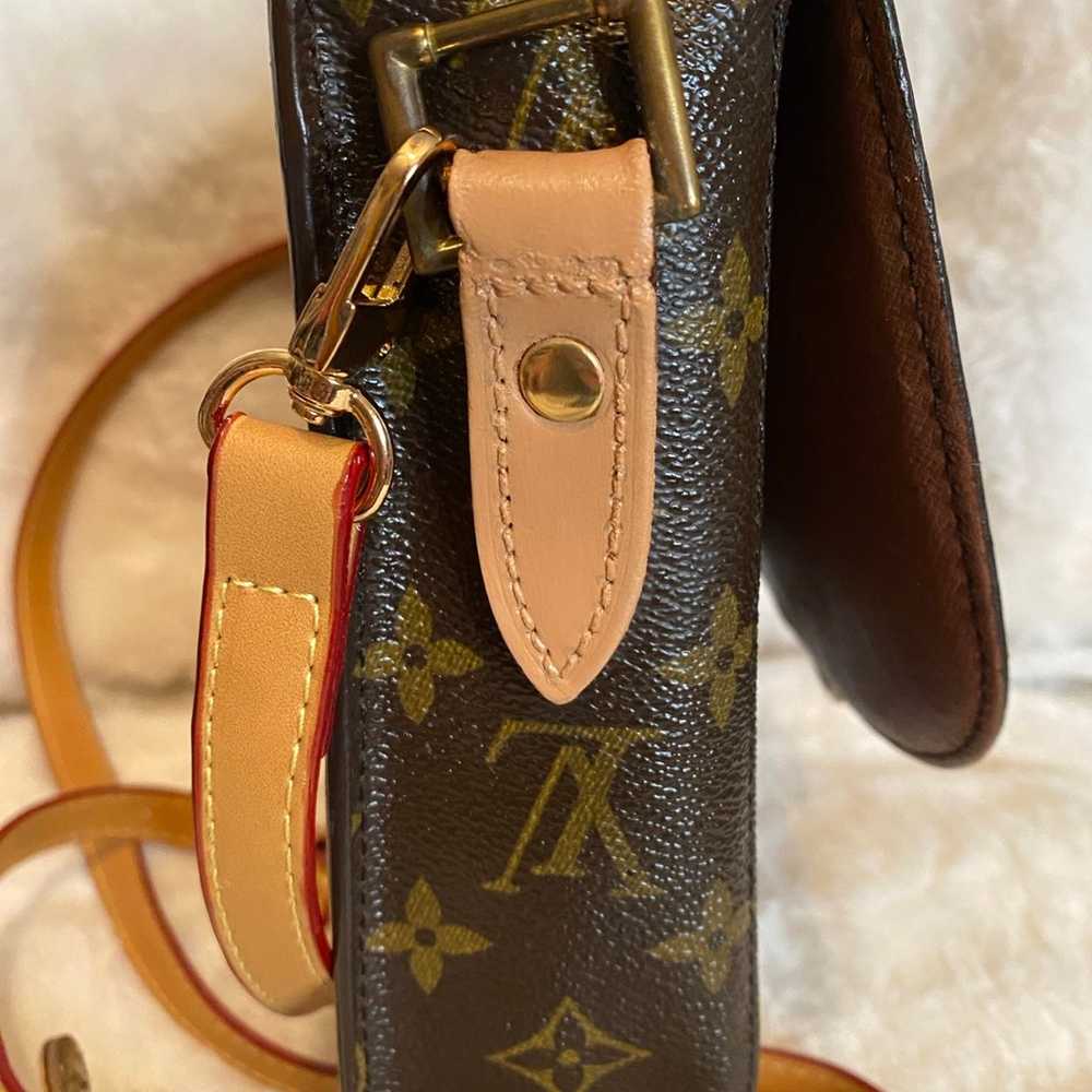 Authentic Louis Vuitton’s vintage Saint Cloud bag - image 8