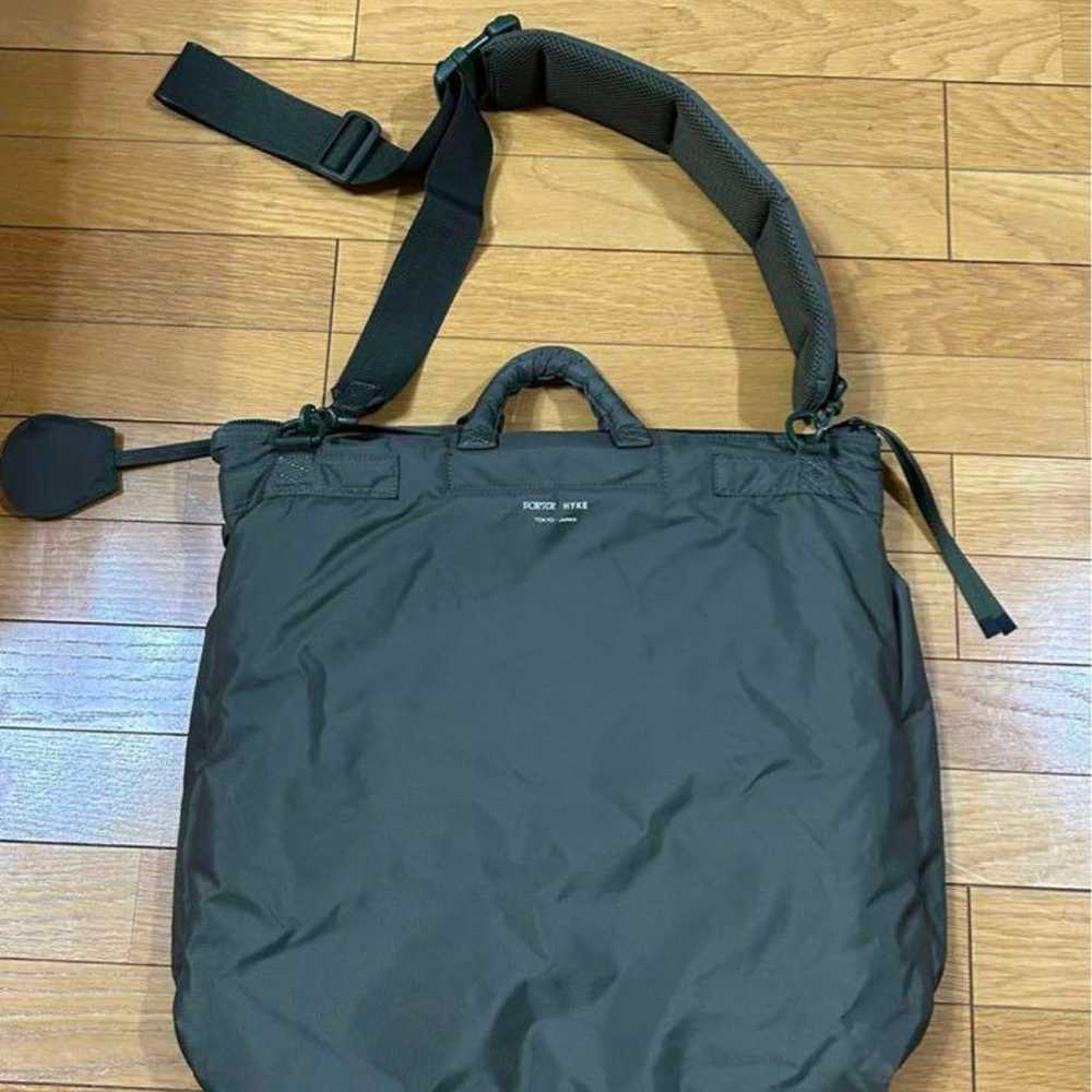 PORTER×HYKE Helmet Shoulder Bag Olive - image 5