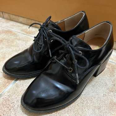 Women's shoes - black - image 1