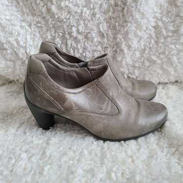 Ecco Leather Ankle Booties size 36