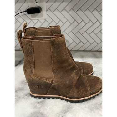 UGG Pax Waterproof Chipmunk Brown Leather Wedge A… - image 1