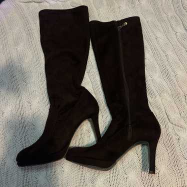 Vintage brown knee high boots