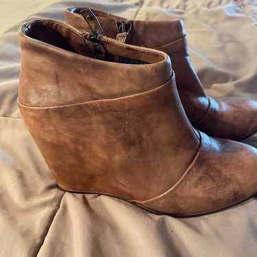 Ugg Ankle Bootie