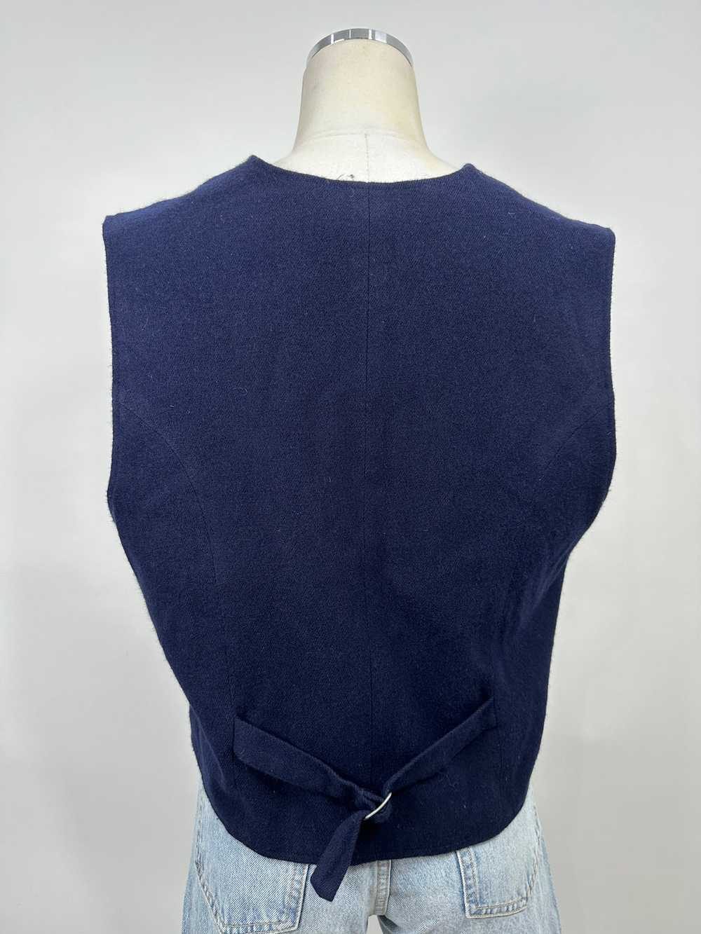 Karen Scott Navy Snowflake Vest - image 5