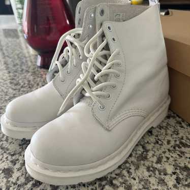 Dr Martens women Boots