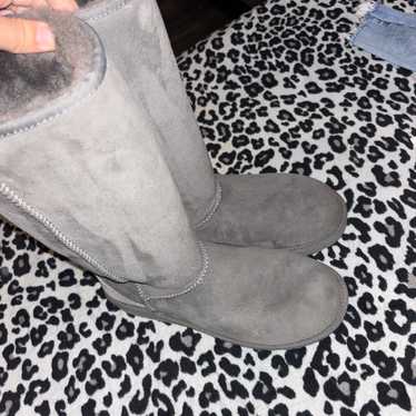 Grey tall Ugg boots