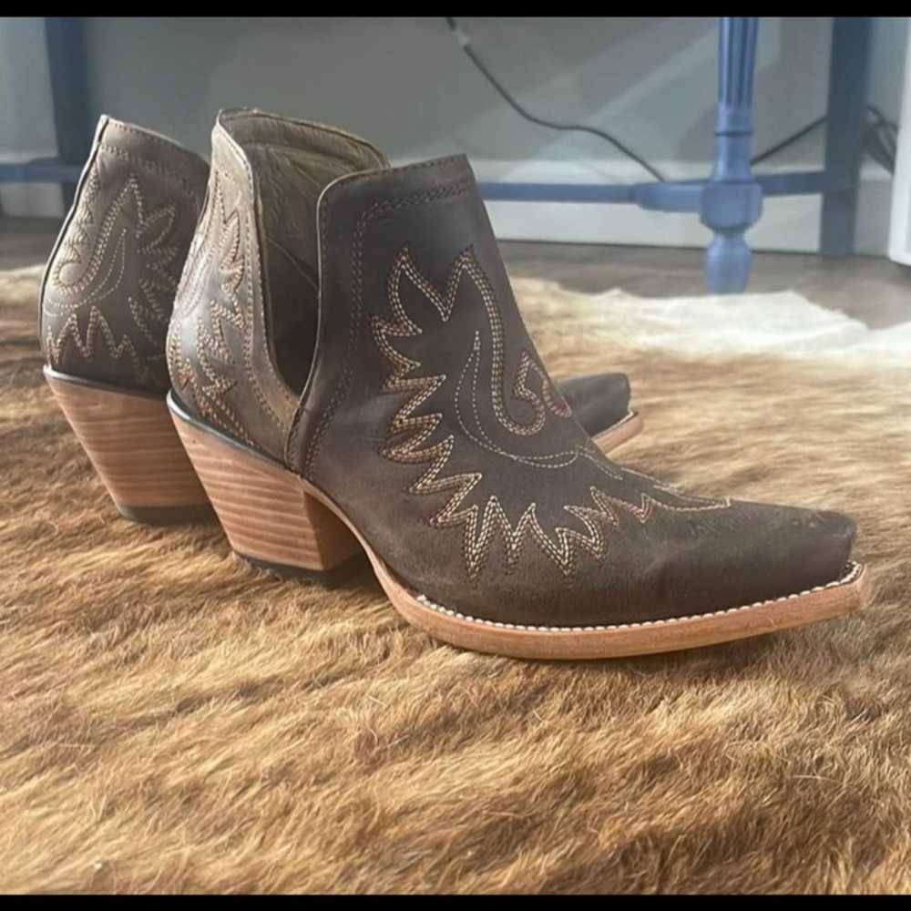 Ariat Booties ( like New) - image 2