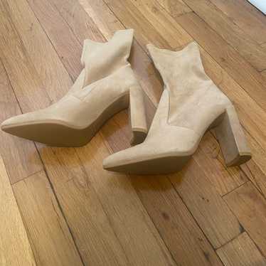 Stuart Weitzman Beige Tan Suede Boots