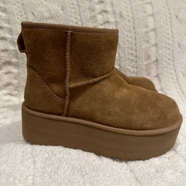 UGG classic mini platform boot