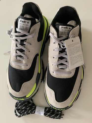 Balenciaga Triple S Balenciaga (New)