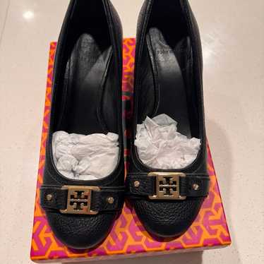 Tory Burch Wedge Pumps Size 7.5