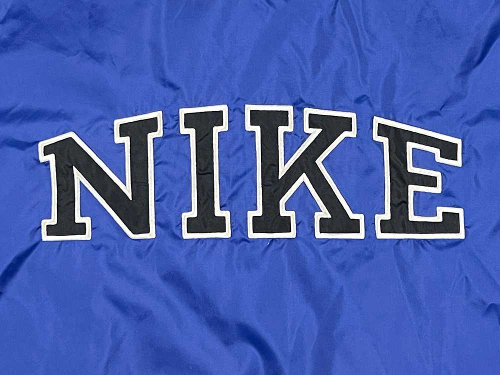 VTG NIKE NYLON RUNNING JACKET - image 3