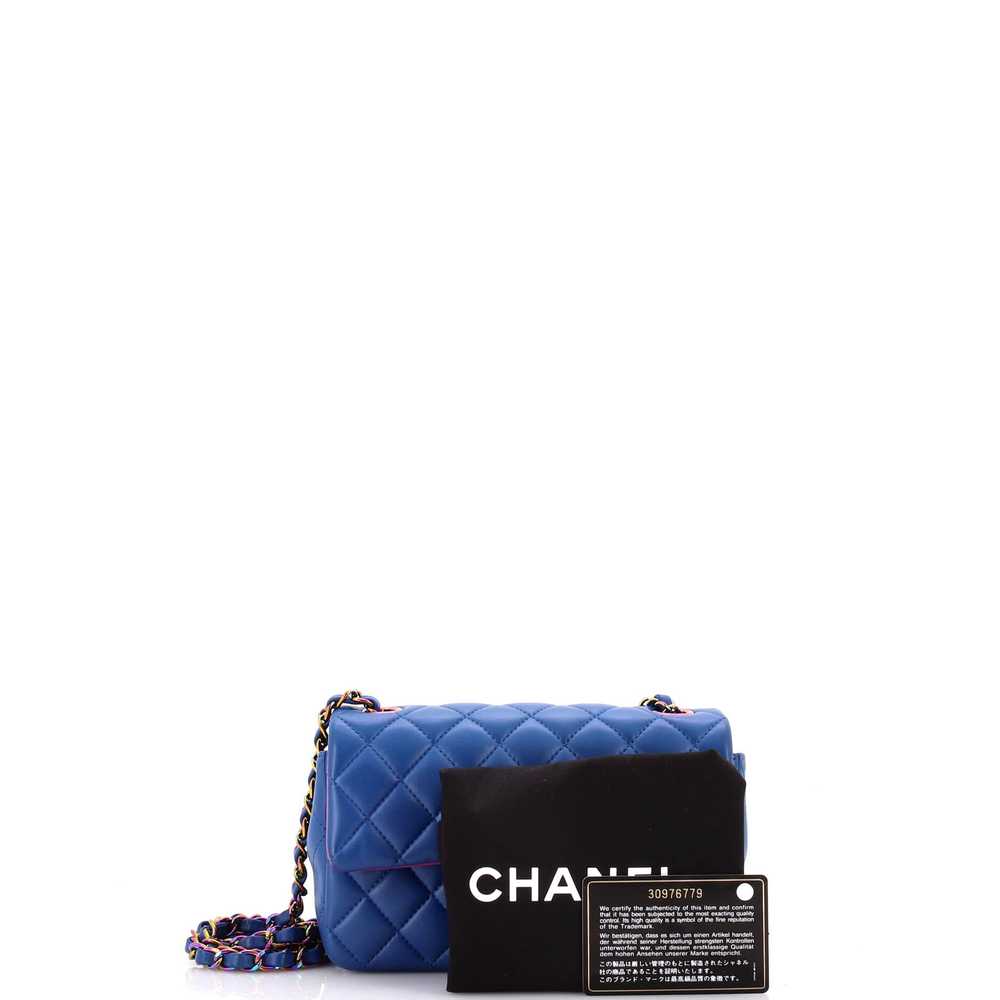 CHANEL Filigree Round Clutch with Chain Quilted C… - image 8