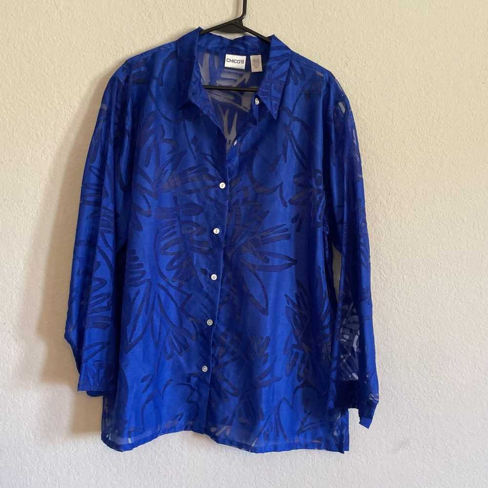 Chico’s woman royal blue floral blouse top size 3… - image 1