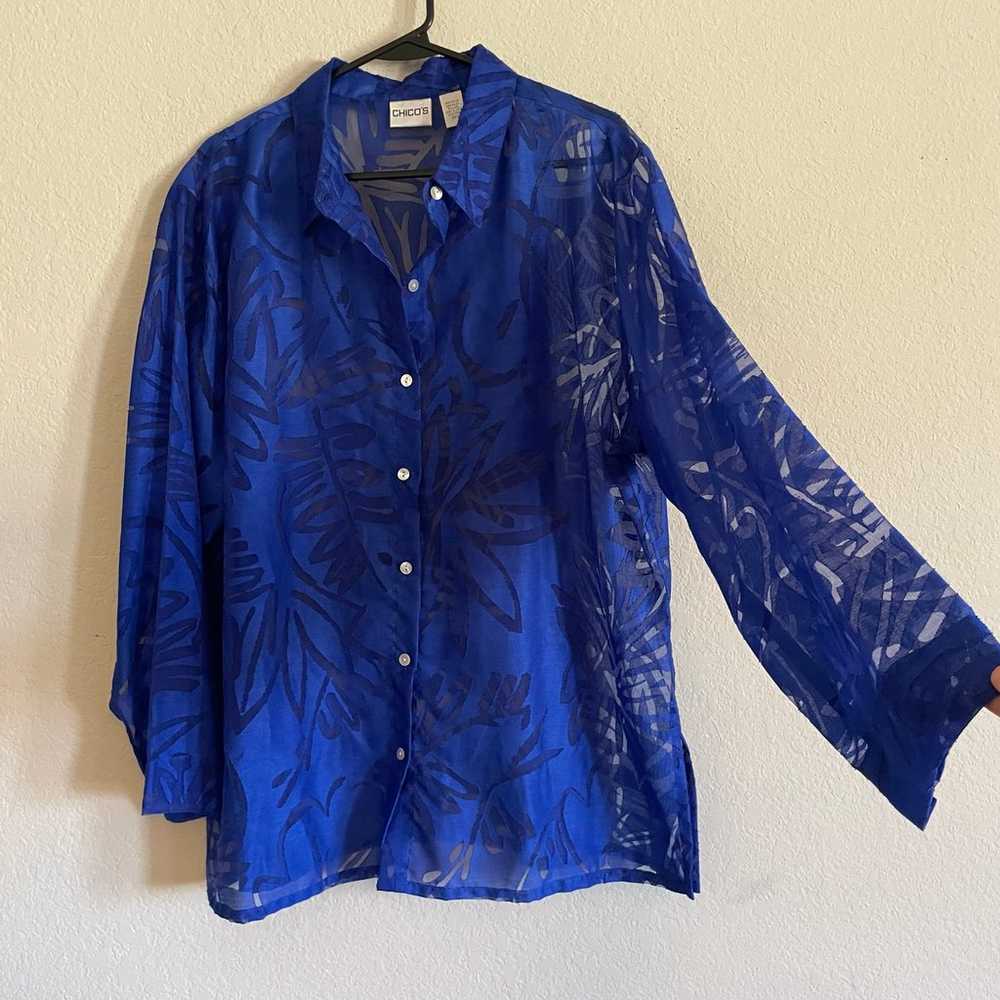 Chico’s woman royal blue floral blouse top size 3… - image 8