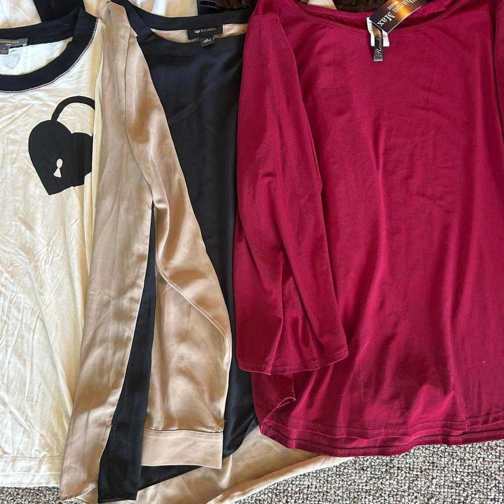 Womens large extra large tops bundle - image 3