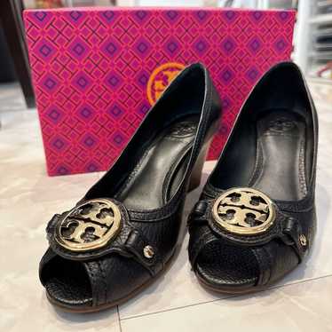 Tory Burch Open Toe Black