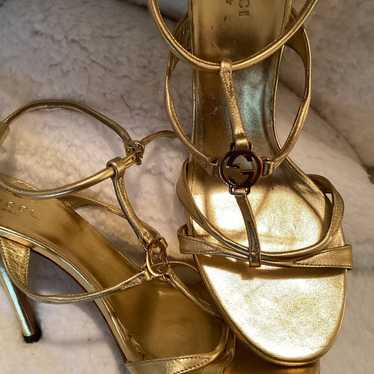 GG Gucci Gold metallic heels - image 1