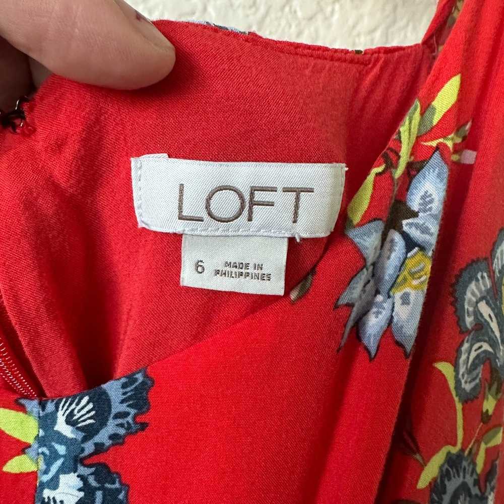 LOFT Red Blue Floral Jumpsuit Pockets Size 6 - image 9