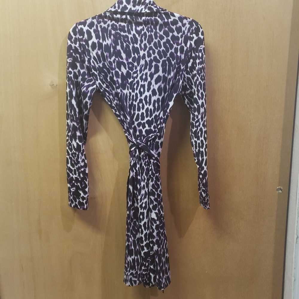 BOSTON PROPER PURPLE BLACK & CREAM LEOPARD WRAP D… - image 6