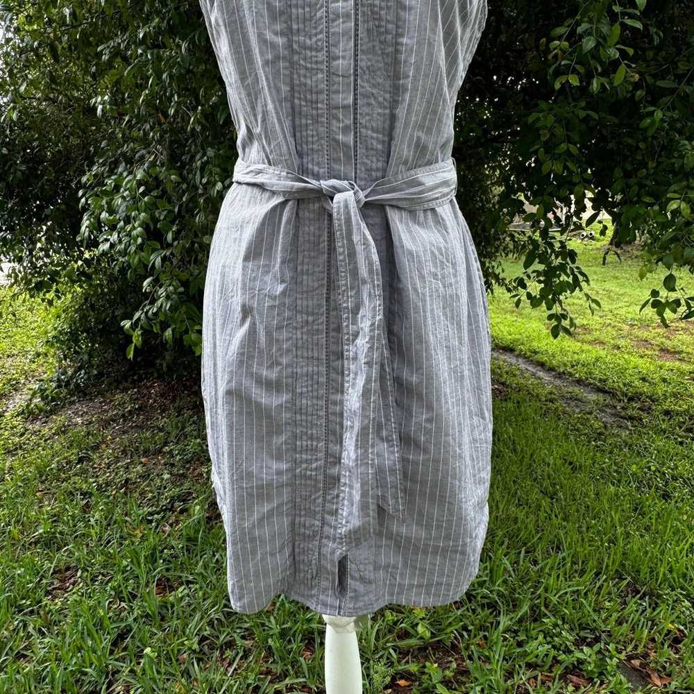 Banana Republic Sleeveless Pinstripe Poplin Dress… - image 3