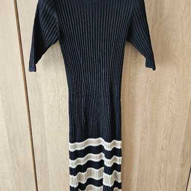 Podludialinier Knit Long Dress in Black and White