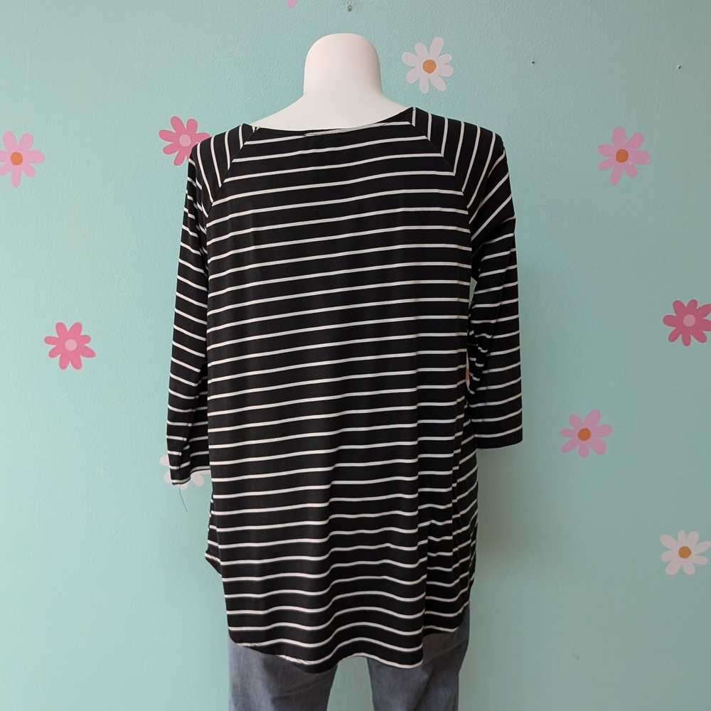 SzXL Reborn J Black and White Stripe Tunic - image 3