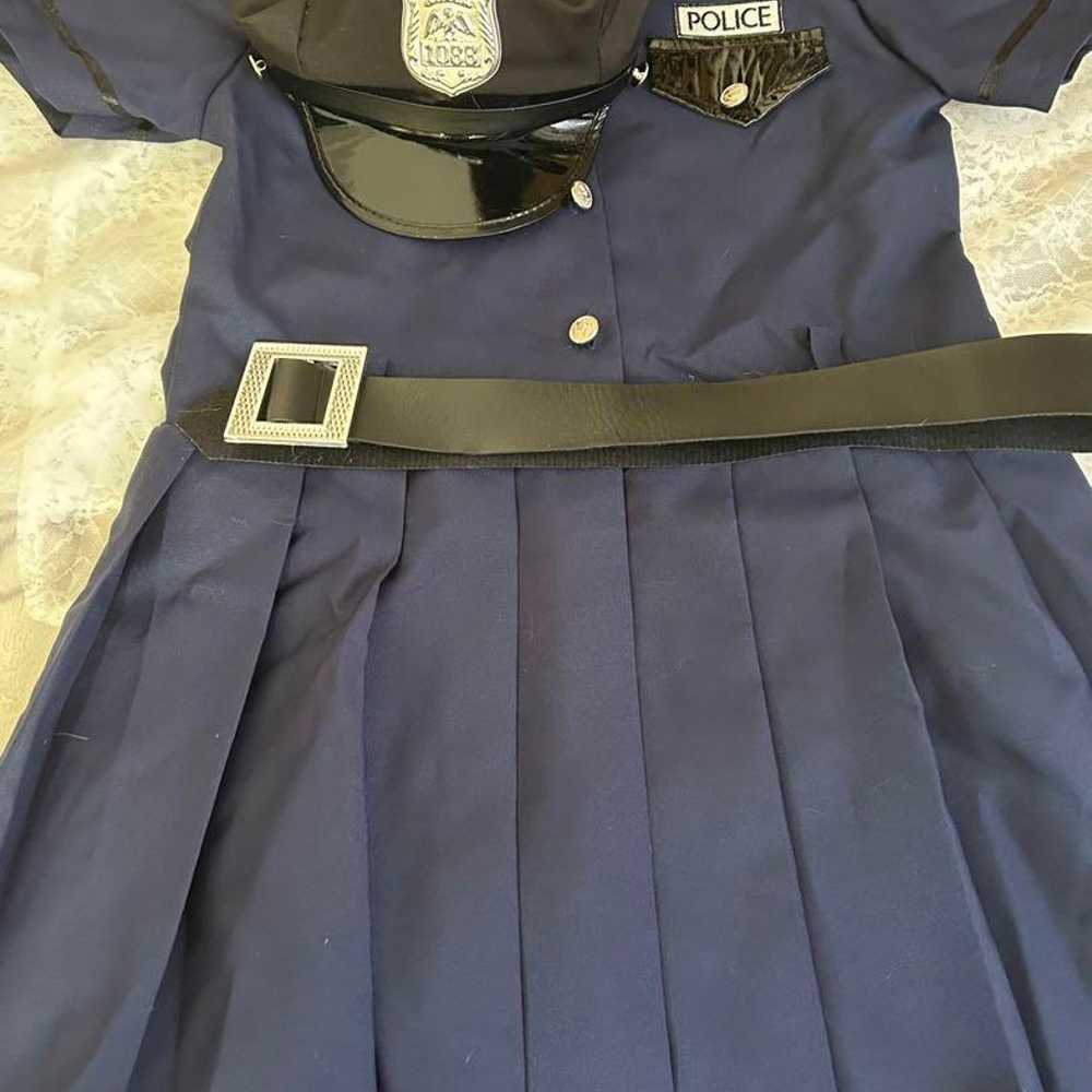 Police cosplay high school. - image 1